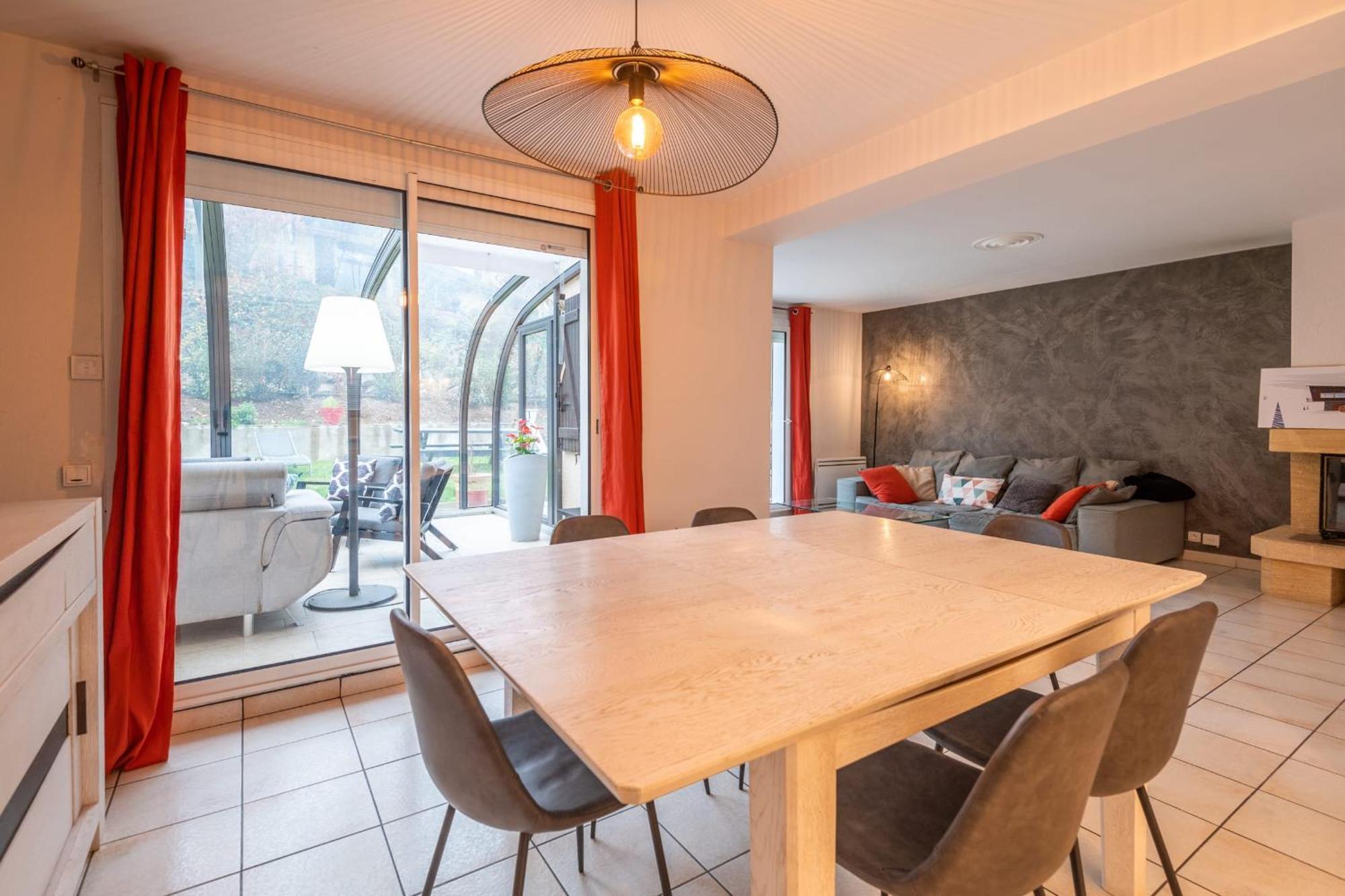 Villa Alpiloc - Town House With Garden And Winter Lounge Annecy Exterior foto